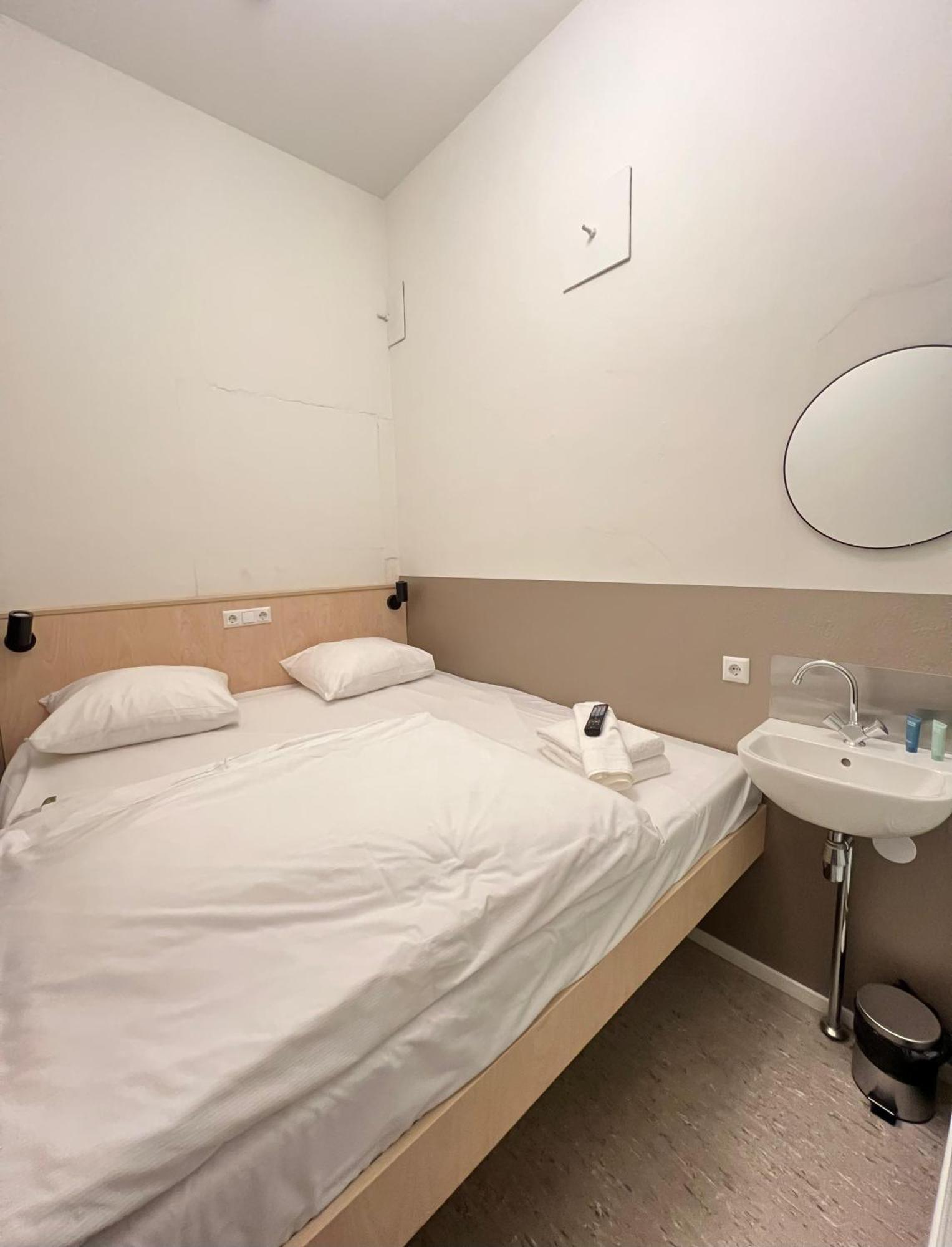 Stadsherberg Ald Weishoes - Hostel 芬洛 外观 照片